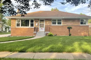 9039 Idlewild Dr, Highland, IN 46322 - Photo 1
