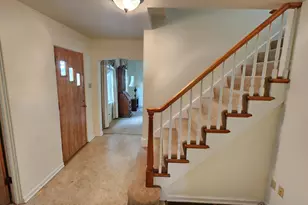 139 Beverly Blvd, Hobart, IN 46342 - Photo 5