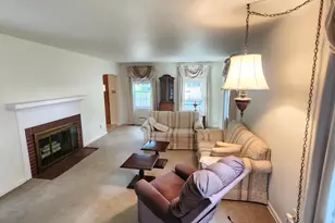 139 Beverly Blvd, Hobart, IN 46342 - Photo 7