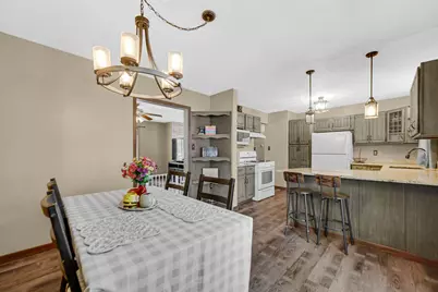 10317 N 486 E #6, Demotte, IN 46310 - Photo 9