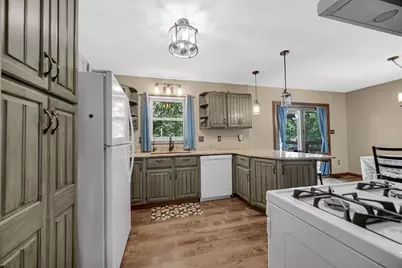 10317 N 486 E #6, Demotte, IN 46310 - Photo 11