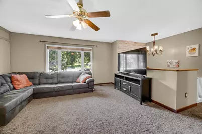 10317 N 486 E #6, Demotte, IN 46310 - Photo 5