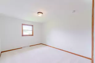 243 S 150 E, Valparaiso, IN 46383 - Photo 25