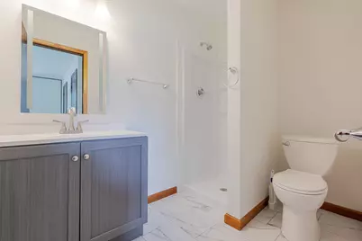 243 S 150 E, Valparaiso, IN 46383 - Photo 19