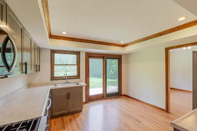 243 S 150 E, Valparaiso, IN 46383 - Photo 11