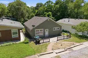 7419 Maple Ave, Gary, IN 46403 - Photo 7