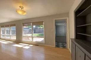 8143 Howard Ave, Munster, IN 46321 - Photo 25