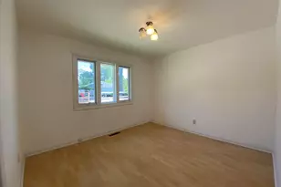 8143 Howard Ave, Munster, IN 46321 - Photo 19