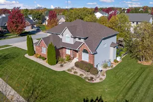 12376 W 107th Ln, Saint John, IN 46373 - Photo 3