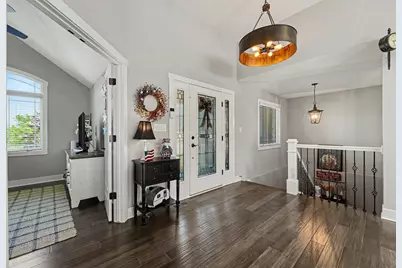 915 Betty Lane, Crown Point, IN 46307 - Photo 5