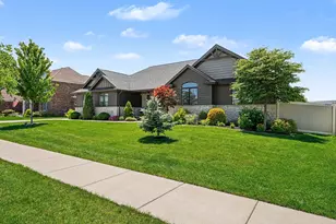915 Betty Ln, Crown Point, IN 46307 - Photo 41