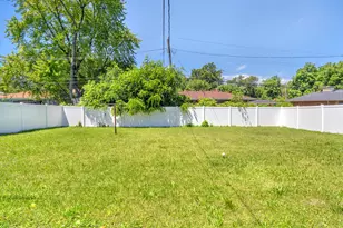 5224 Georgia St, Gary, IN 46410 - Photo 17