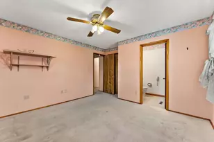 318 N Ohio St, Hobart, IN 46342 - Photo 13