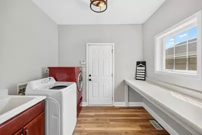 1600 Center Street, Whiting, IN 46394 - Photo 21