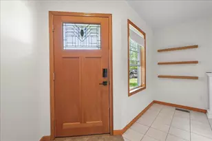 900 Brookfield Dr, Chesterton, IN 46304 - Photo 3