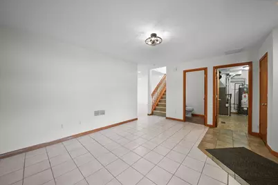 900 Brookfield Drive, Chesterton, IN 46304 - Photo 5