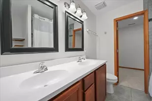 900 Brookfield Dr, Chesterton, IN 46304 - Photo 25