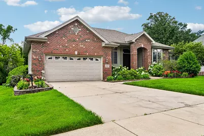 4003 W 92nd Place, Merrillville, IN 46410 - Photo 3