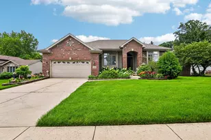 4003 W 92nd Pl, Merrillville, IN 46410 - Photo 1