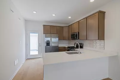 1609 Parkside Lane #E, Dyer, IN 46311 - Photo 3