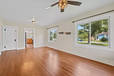 124 6th Street SE, Demotte, IN 46310 - Photo 7