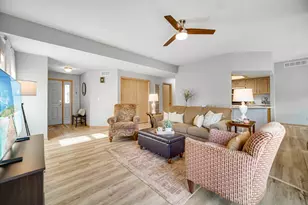 510 Glade Pl, Valparaiso, IN 46383 - Photo 11