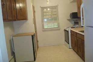 2740 Elkhart St, Lake Station, IN 46405 - Photo 3