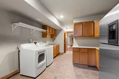 1704 Eisenhower Avenue, Valparaiso, IN 46383 - Photo 29