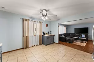 1546 Autumn Dr, Crown Point, IN 46307 - Photo 9
