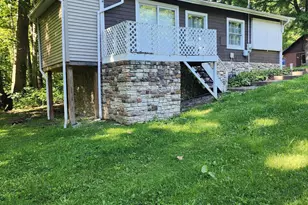 7956 N Elder Ln, New Carlisle, IN 46552 - Photo 3