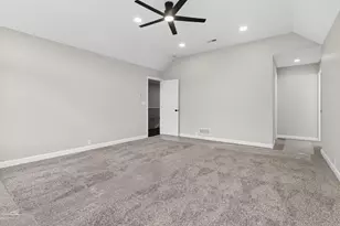 3807 Waxwing Ct, Valparaiso, IN 46383 - Photo 27