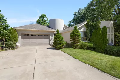 199 Amhurst Place, Valparaiso, IN 46385 - Photo 1