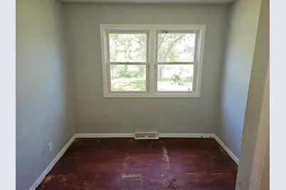 1856 W 21st Avenue, Gary, IN 46404 - Photo 7
