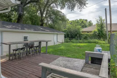 2709 E 36th Avenue, Lake Station, IN 46405 - Photo 15