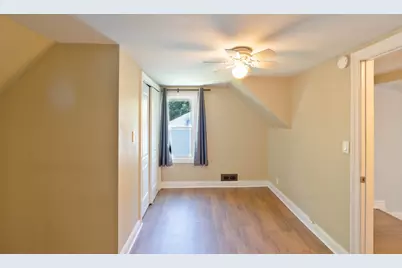 2709 E 36th Avenue, Lake Station, IN 46405 - Photo 11