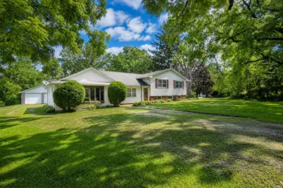 301 W Wilson Street, Hebron, IN 46341 - Photo 3
