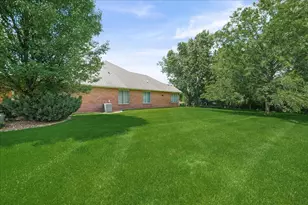 10902 W 82nd Ct, Saint John, IN 46373 - Photo 3