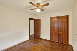 5961 Hayes Pl, Merrillville, IN 46410 - Photo 21