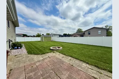 613 Persimmon Pkwy, Hebron, IN 46341 - Photo 19