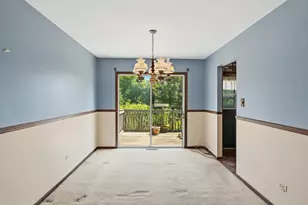 2413 Hickory Dr, Dyer, IN 46311 - Photo 5
