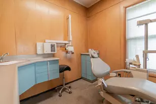 1025 Indiana Ave, La Porte, IN 46350 - Photo 17