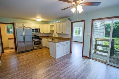 810 1/2 Woodland Terrace, Valparaiso, IN 46383 - Photo 7