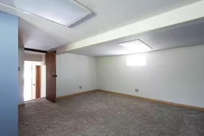 810 1/2 Woodland Terrace, Valparaiso, IN 46383 - Photo 37