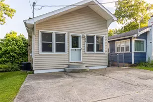 810 1/2 Woodland Terrace, Valparaiso, IN 46383 - Photo 47