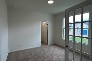 3203 Viridian Wy, Valparaiso, IN 46385 - Photo 3