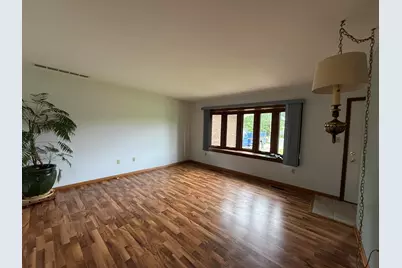 5271 Kings Court, Portage, IN 46368 - Photo 3