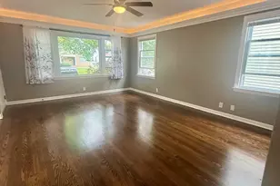 1717 Warwick Ave, Whiting, IN 46394 - Photo 5