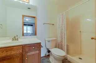 3643 Sandalwood Ct, Highland, IN 46322 - Photo 11