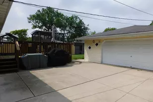 707 212th St, Dyer, IN 46311 - Photo 35