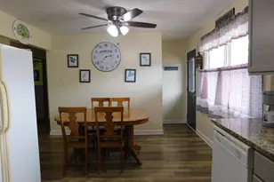707 212th St, Dyer, IN 46311 - Photo 13